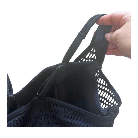 Lane Bryant Swim by Cacique Black  One Piece Swimsuit w/ built in bra - Picture 3 of 5